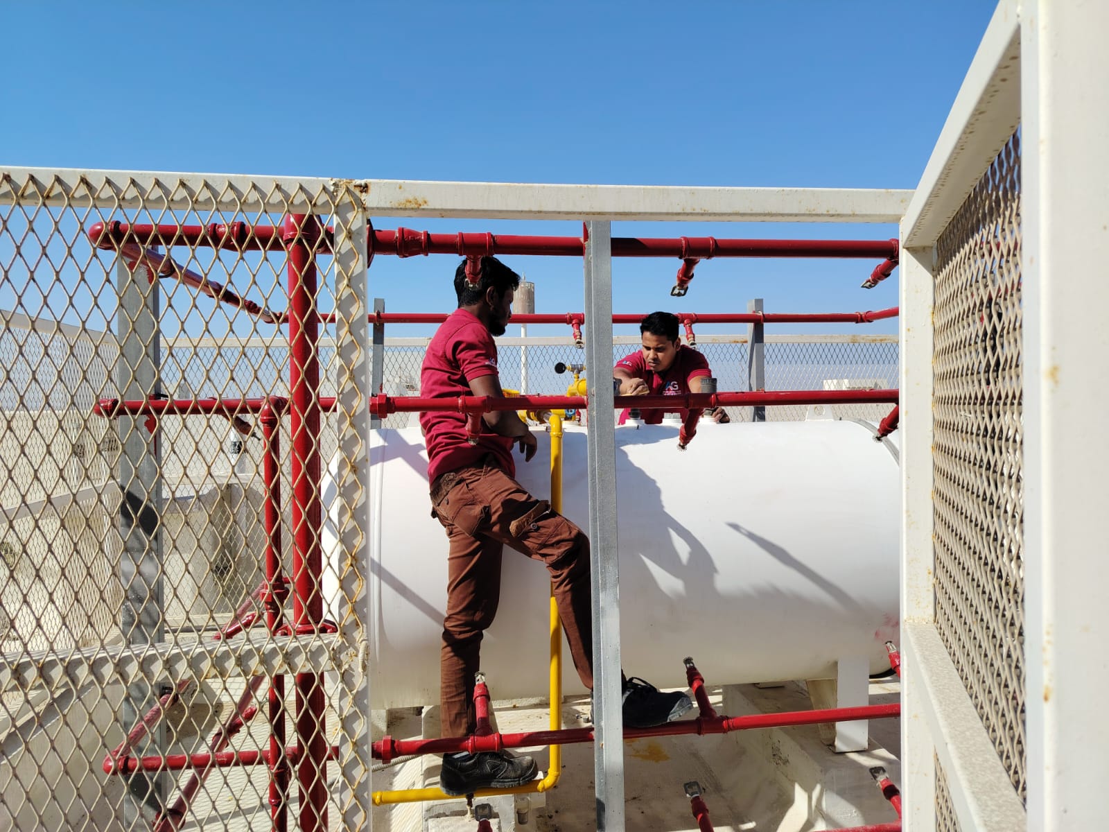 Service & Maintence ,Central Gas System in Ajman